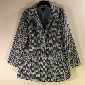 Womens R.Q.T. Metro Chic Lightweight Herringbone Coat